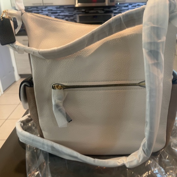 Coach pebble leather bag - Picture 4 of 5